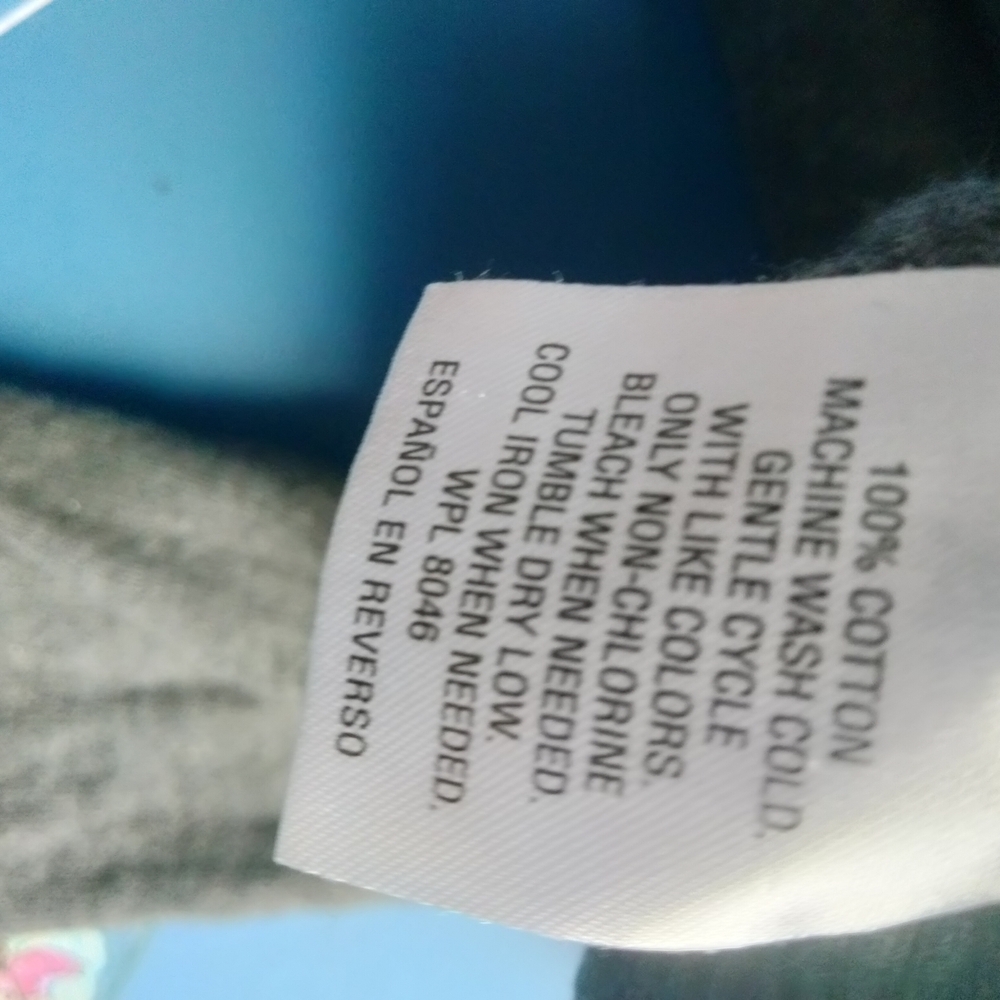 John Ashford V-Neck Gray Sweater - Picture 4 of 4